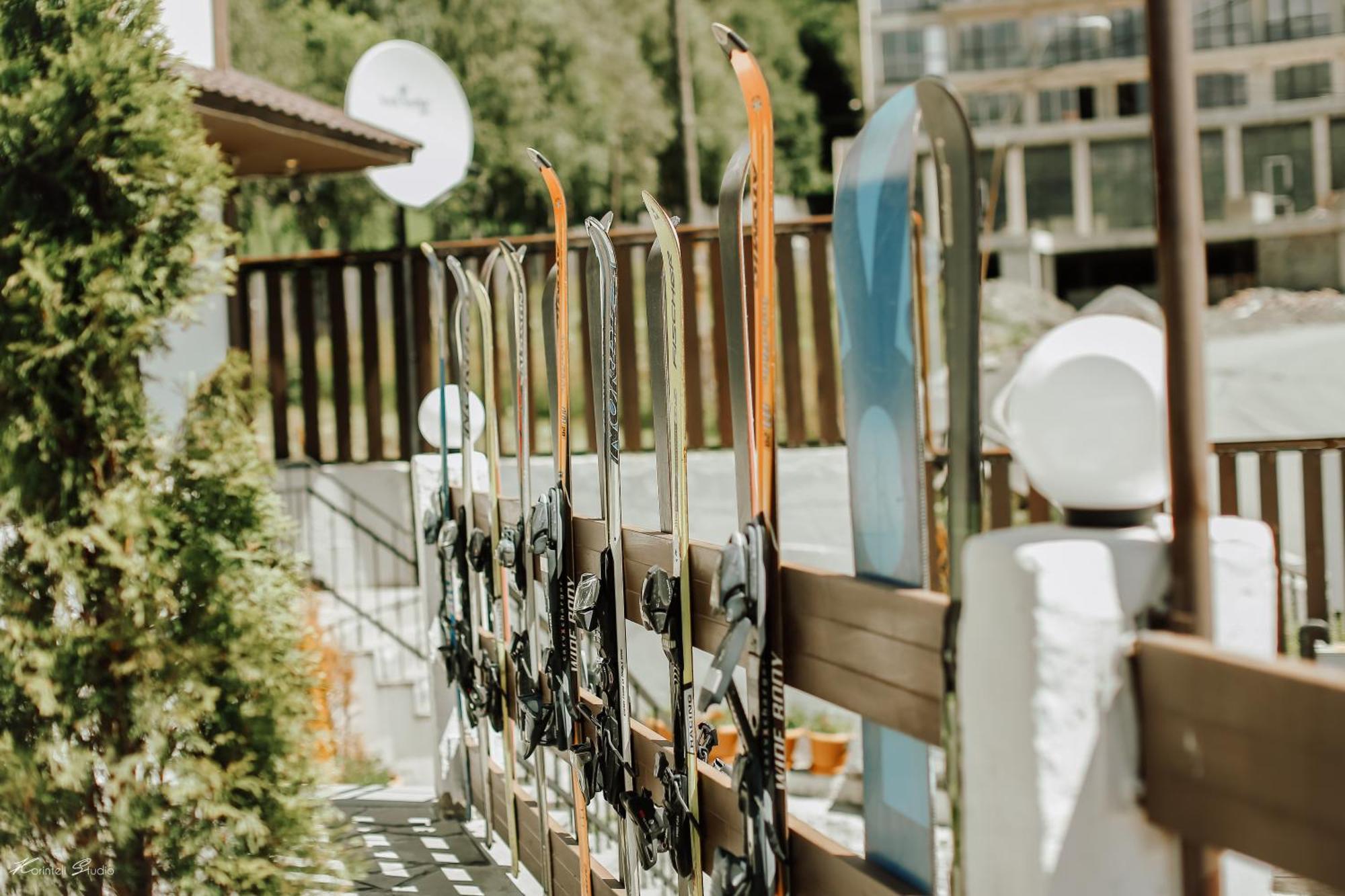 Отель Alpine Lounge Boutique
